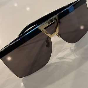 Saint Laurent SL 537 Palace sunglasses